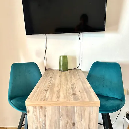 Ap 5 With Parking Larissa